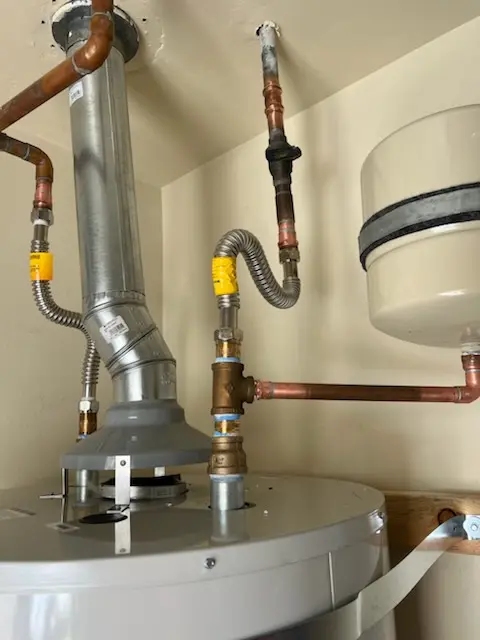 Water heater installation and plumbing repair in Foothill Sunnyside